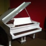 WHITE STEINWAY PIANO O